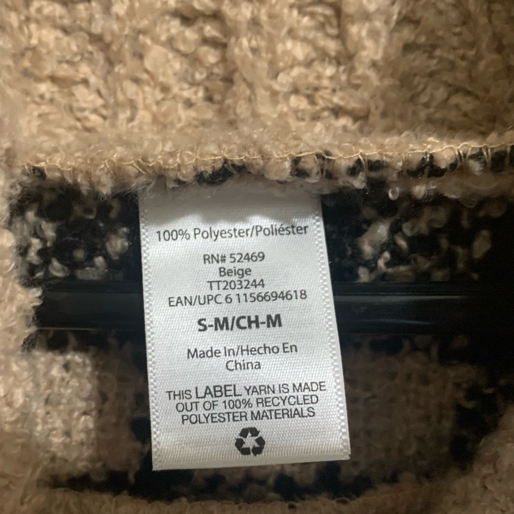 Women’s Black and Beige Plaid Poncho size small